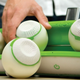 Illustration for article titled flOw Wireless iPod Speakers Change Their Tune Based On Your Movement